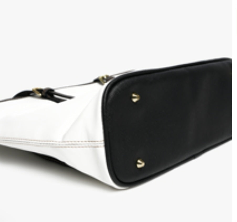 Ocean Mist Vegan Leather Shoulder Bag – Bold, Elegant & Art-Inspired