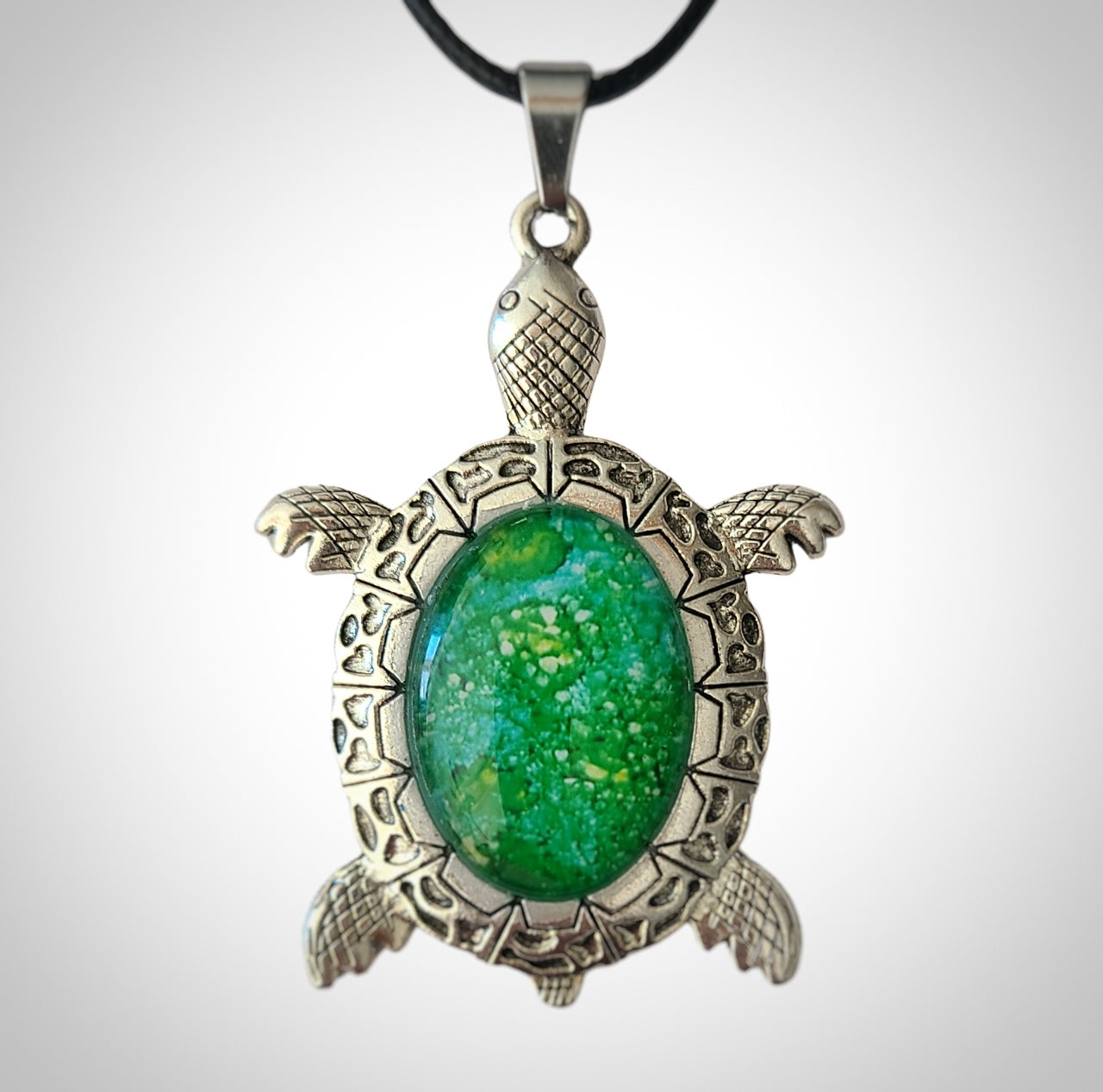 Sea Turtle Pendant – For Resilience, Strength & Perseverance ⭐⭐⭐⭐⭐ (1 review)