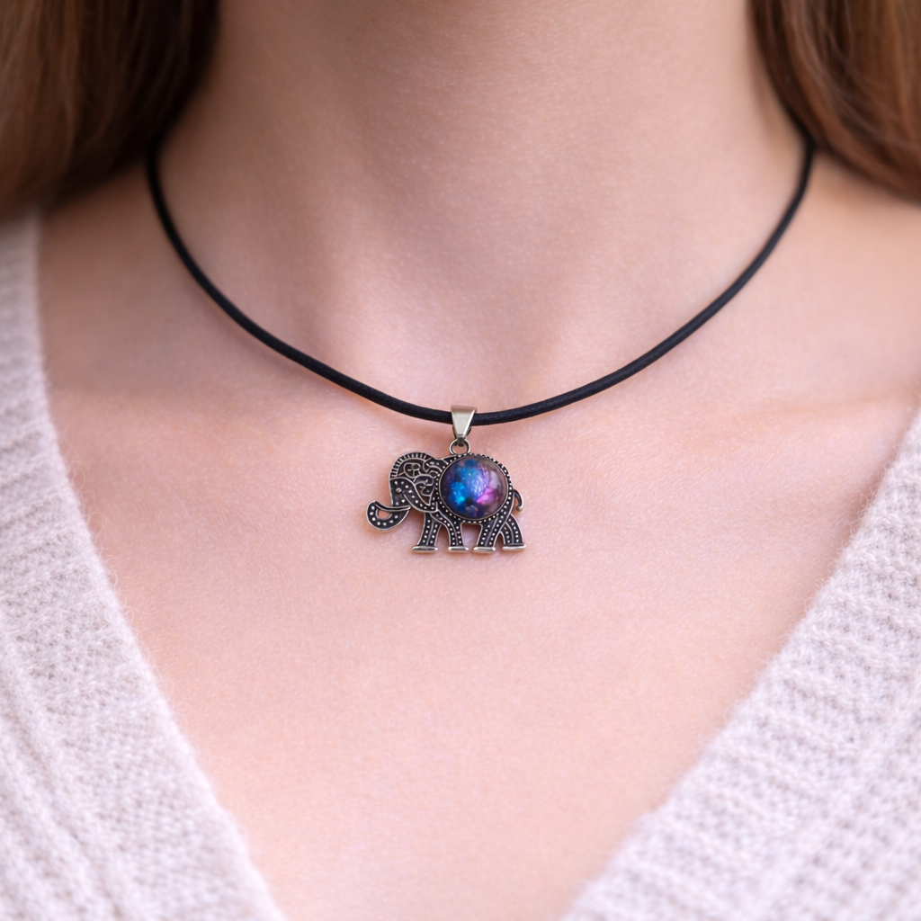 Elephant Keepsake Pendant Card – Memory, Resilience & Inner Strength Gift
