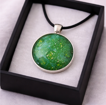 Emerald Dreams Pendant - Hope • Grow • Shine