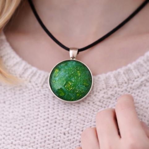 Emerald Dreams Pendant - Hope • Grow • Shine