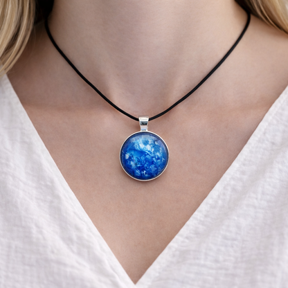 Serenity Pendant Card – Breathe • Calm • Balance