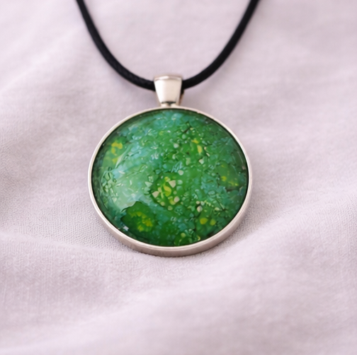 Emerald Dreams Pendant - Hope • Grow • Shine