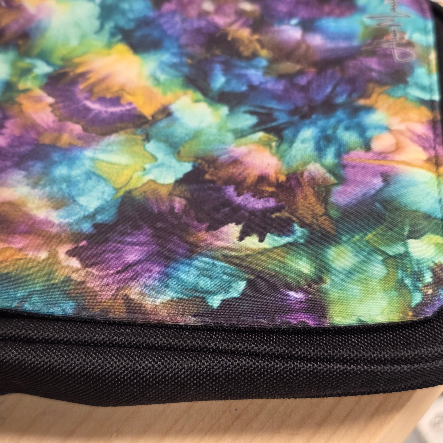 ✨ Fantasy - Art Crossbody Bag + Free Matching Earrings Set