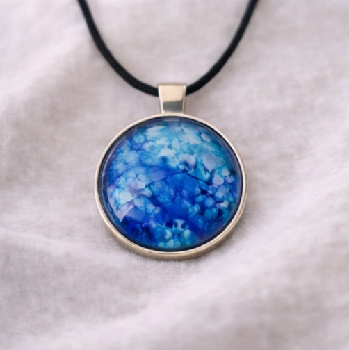 Serenity Pendant - Breath • Calm • Balance