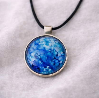 Serenity Pendant - Breath • Calm • Balance